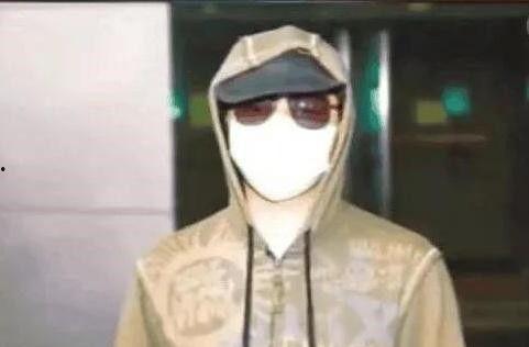 陈冠希照片爆料者视频 第3张 陈冠希照片爆料者视频 第3张